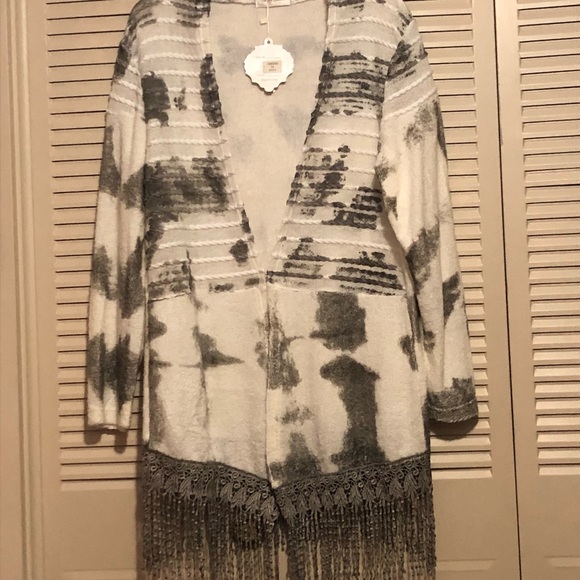 Simply Couture NWT Ladies Cardigan Sweater/Duster in Size Medium. Gray/White - Picture 10 of 15